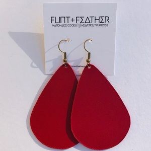 3pk Cranberry Genuine Leather Teardrop Earrings